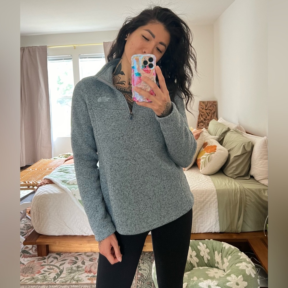 TNF Blue Heather Maggy 1/4 zip fleece pullover sweater - M